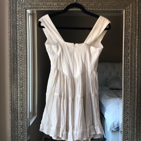 Vanessa Mooney - Picture 3 of 4